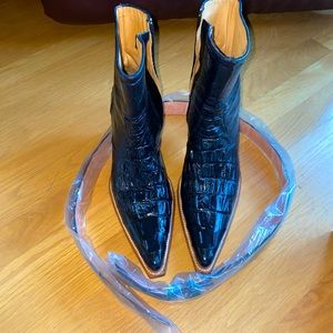 Sexy lady Crocodile Cowboy Boots